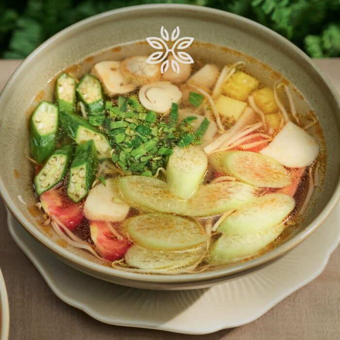 Canh chua nam bộ