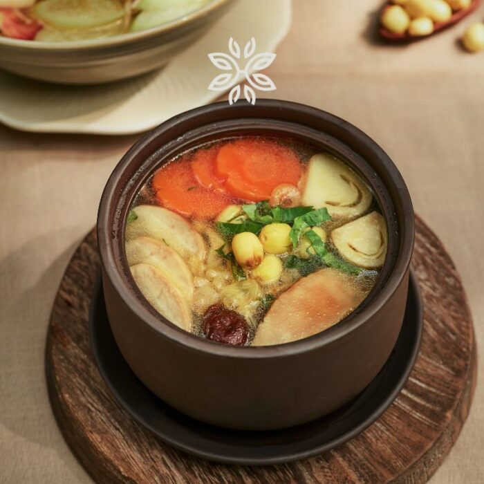 Canh măng nấm mỡ