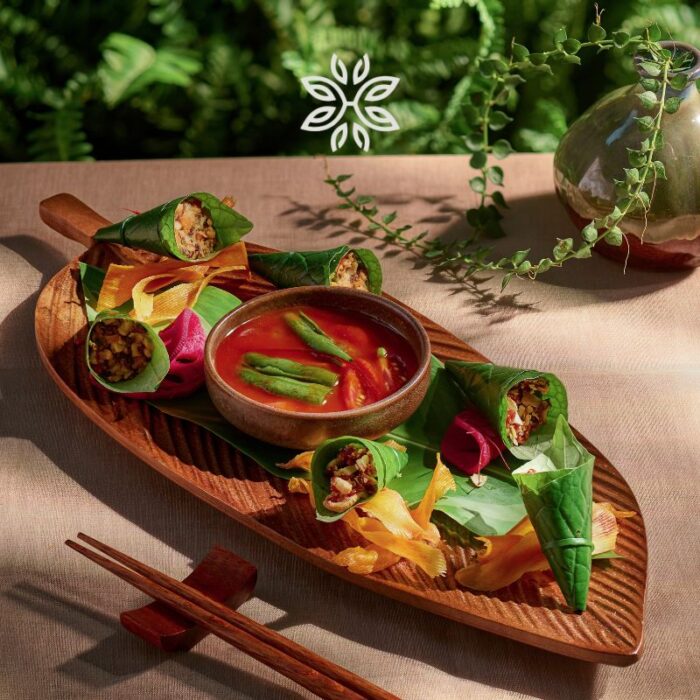 Lá nốt cuộn rau củ